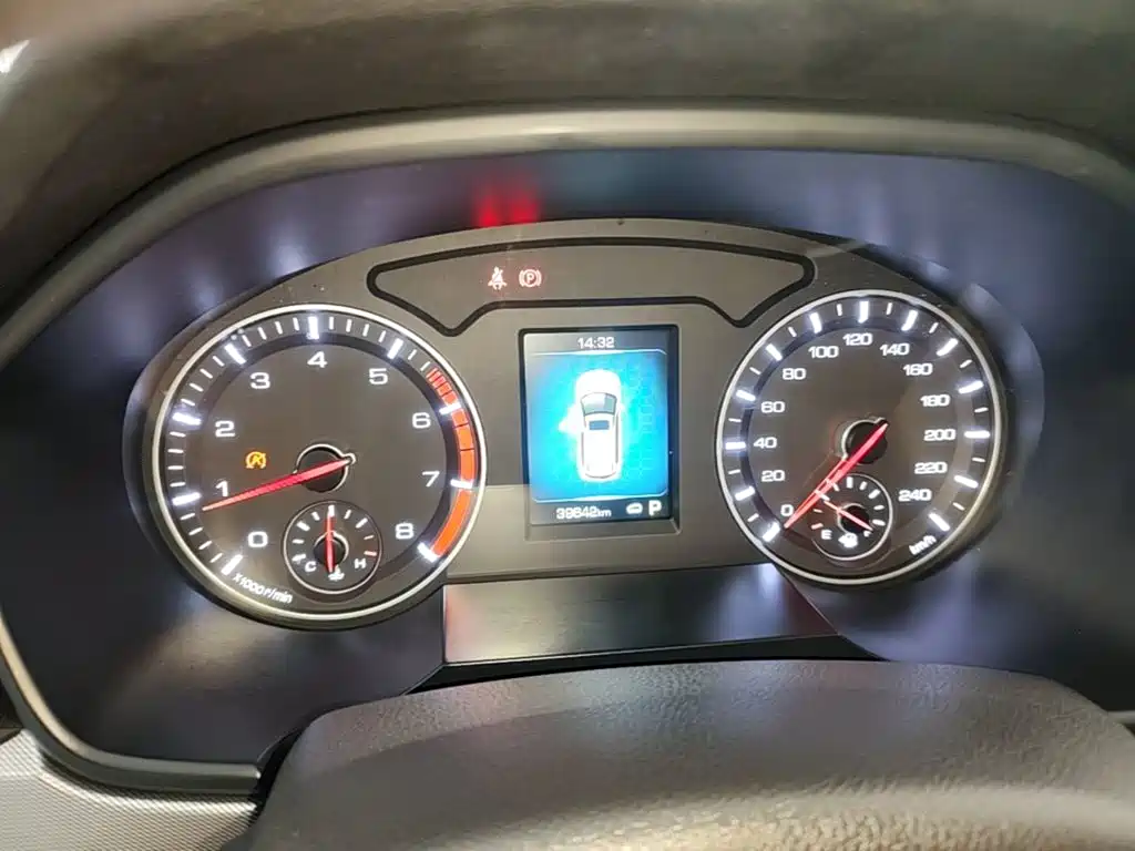 Photo 12 - Haval H6