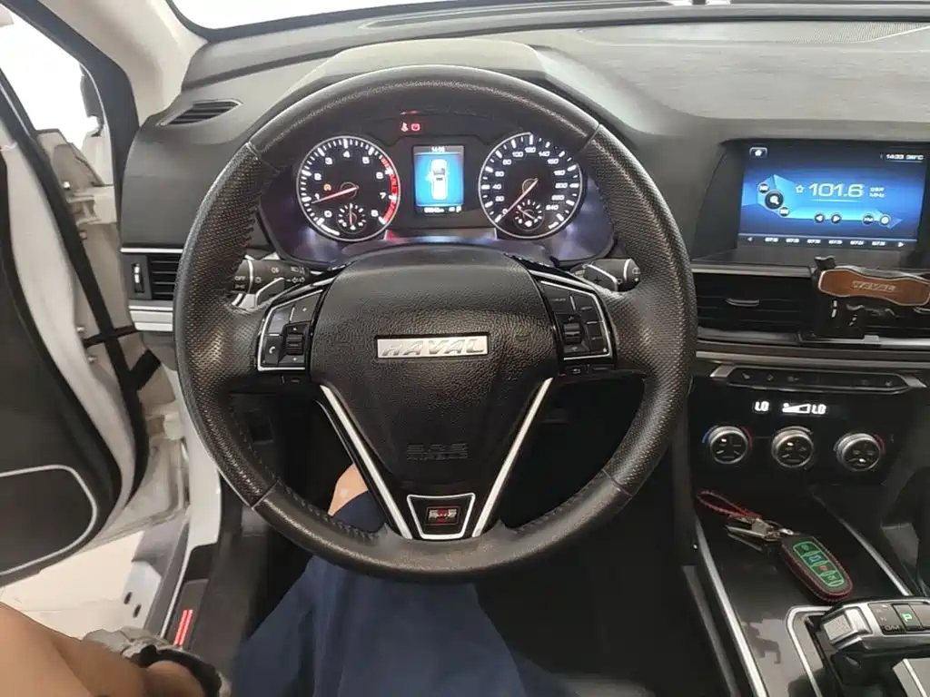Photo 11 - Haval H6