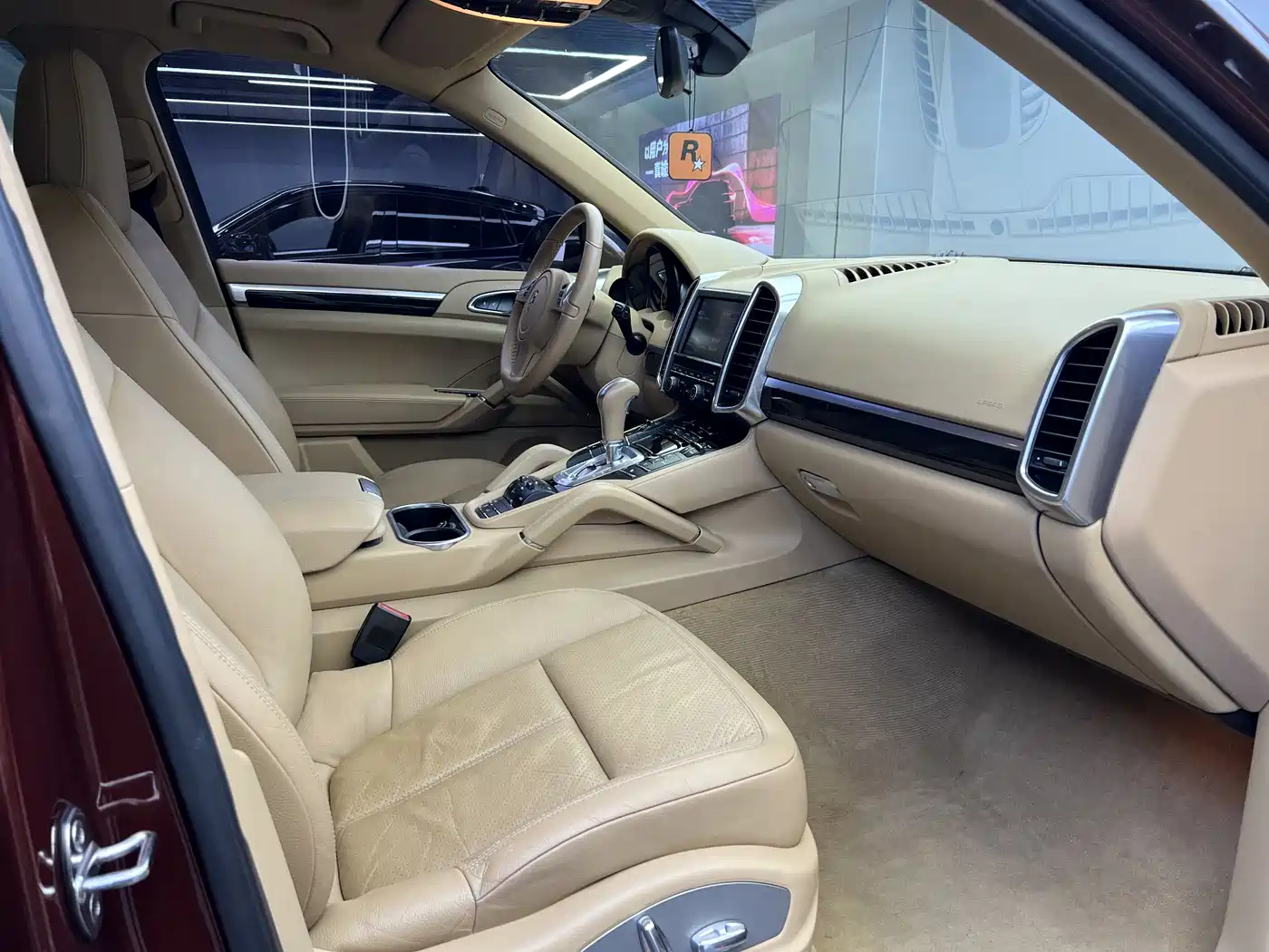 Porsche Cayenne 2011 Cayenne 3.0T фото 18