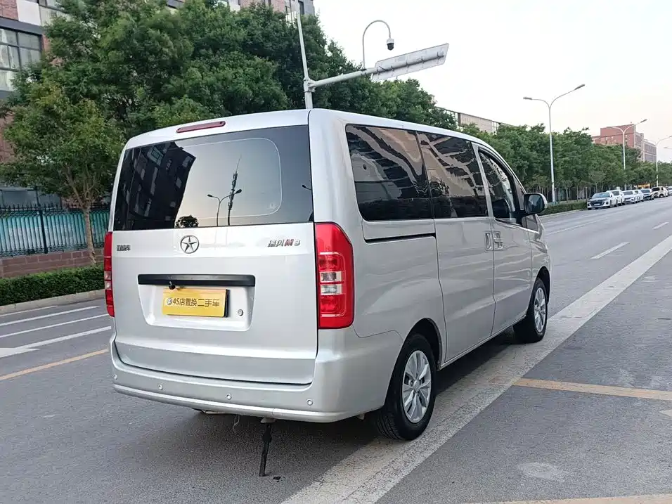 JAC Refine M3 2017 2016 IKEA Edition 1.6L Luxury