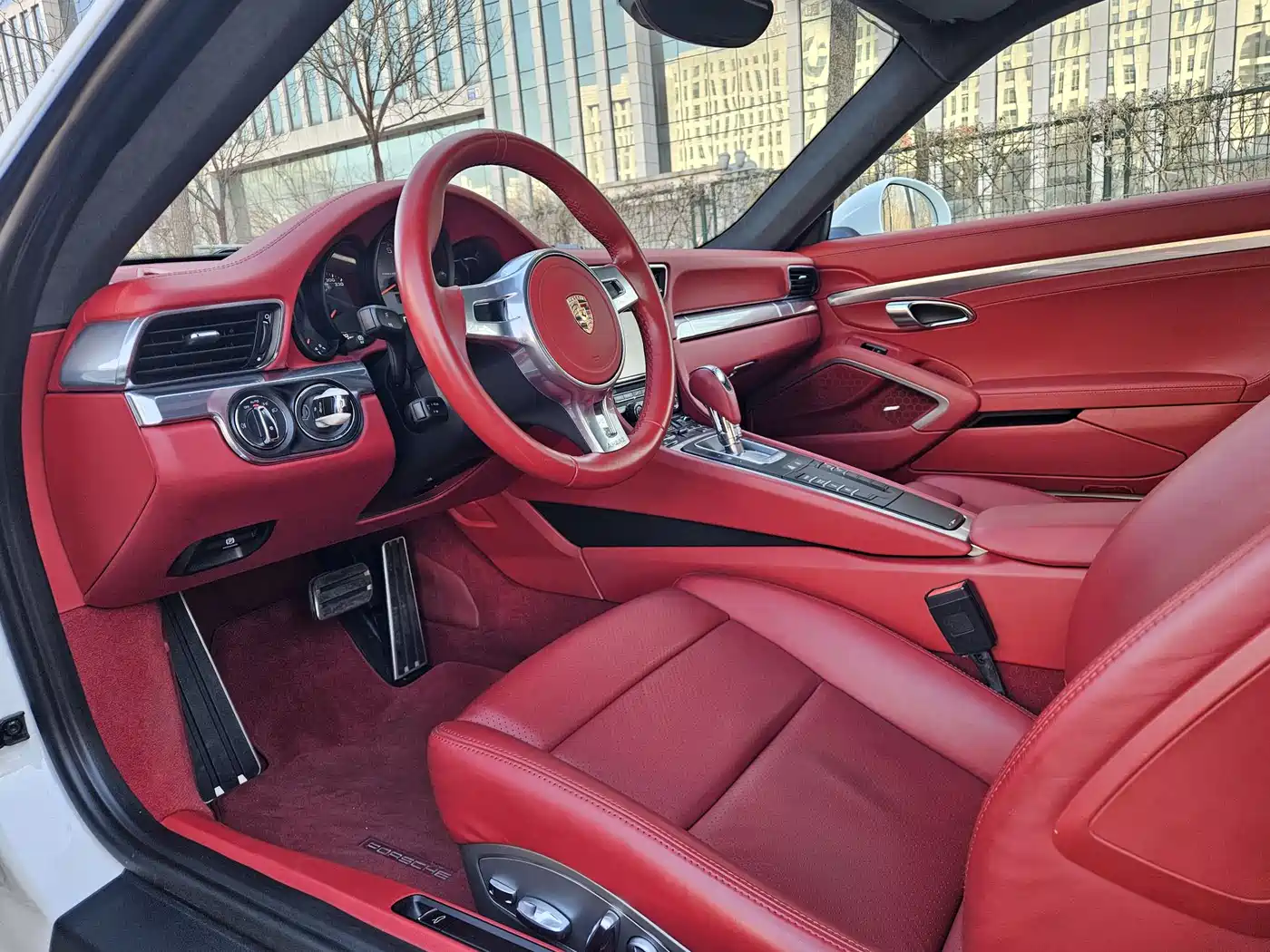 Porsche 911 2012 Carrera S 3.8L фото 6