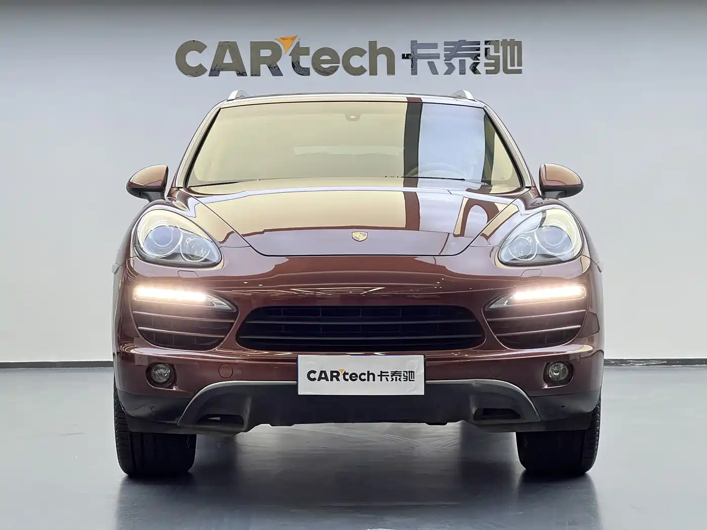Porsche Cayenne 2011 Cayenne 3.0T фото 2