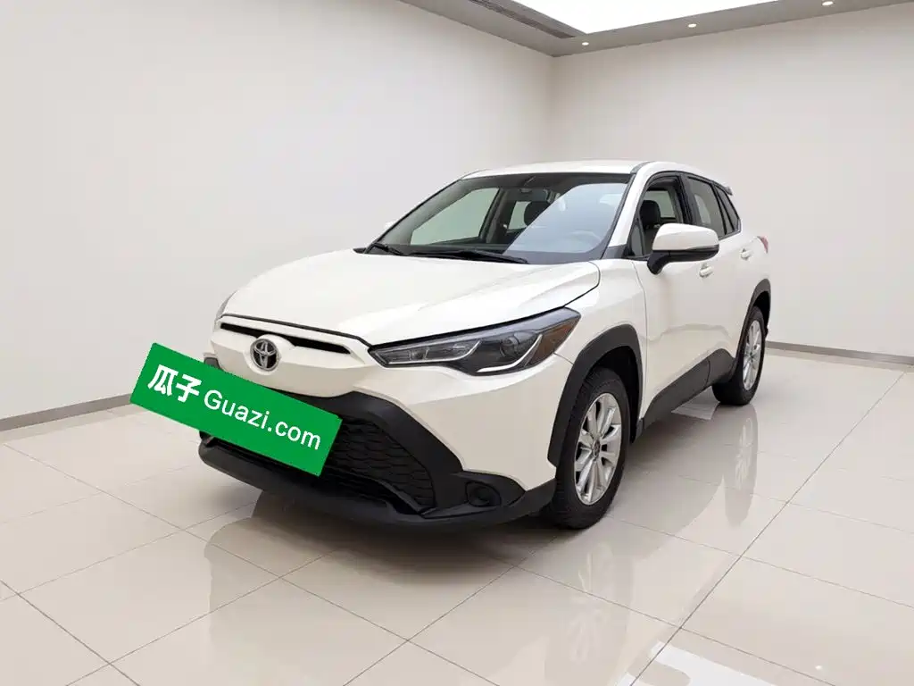 Photo 1 - Toyota Frontlander