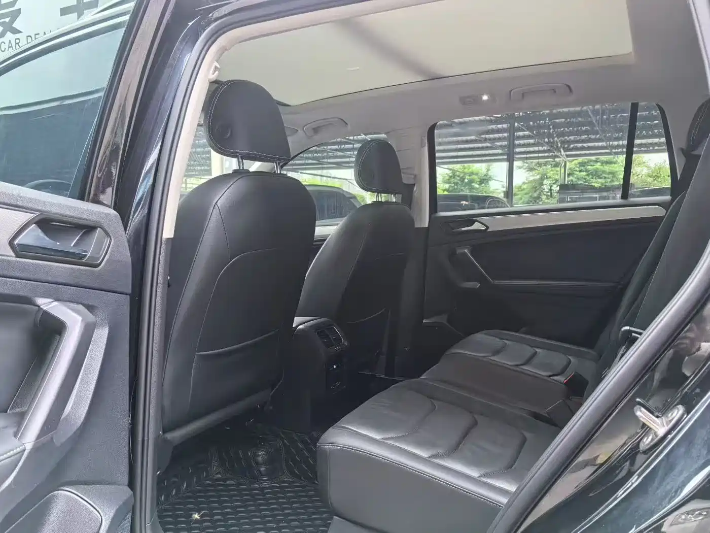 Volkswagen Tiguan L 2020 330TSI Auto 2WD Smart Luxury China VI фото 6