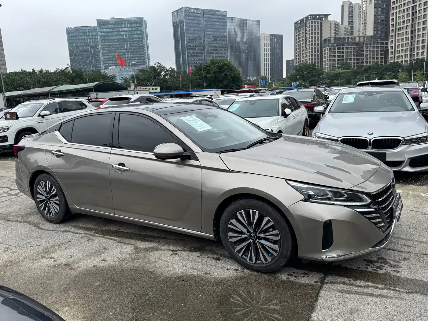 Nissan Teana 2022 2.0L XL-Upr Premium Edition фото 2