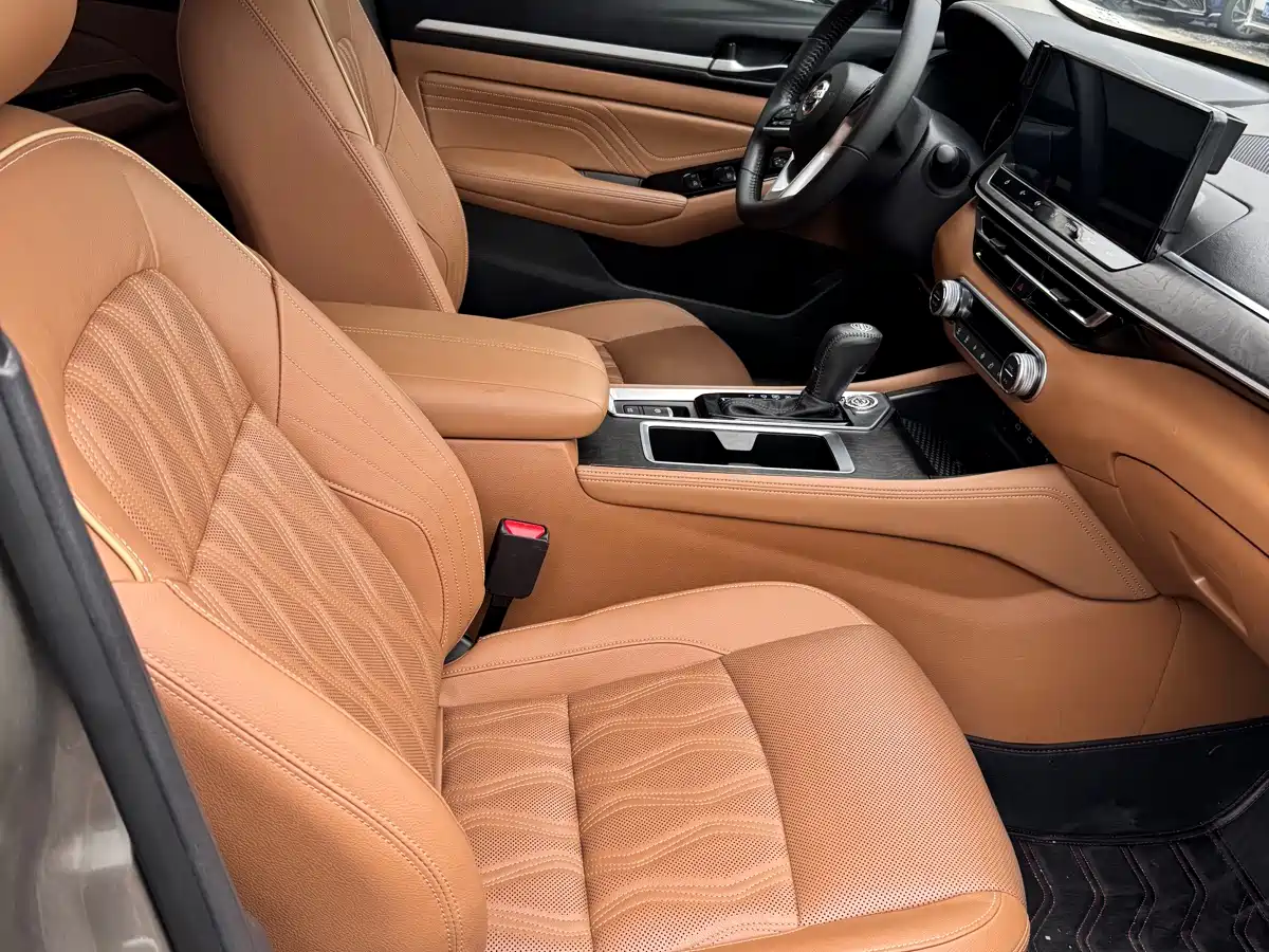 Nissan Teana 2022 2.0L XL-Upr Premium Edition фото 15