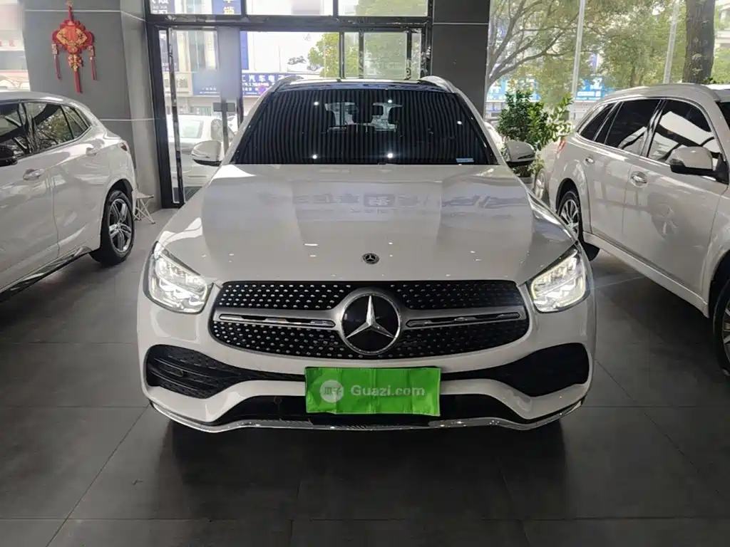 Фото 3 - Mercedes-Benz GLC