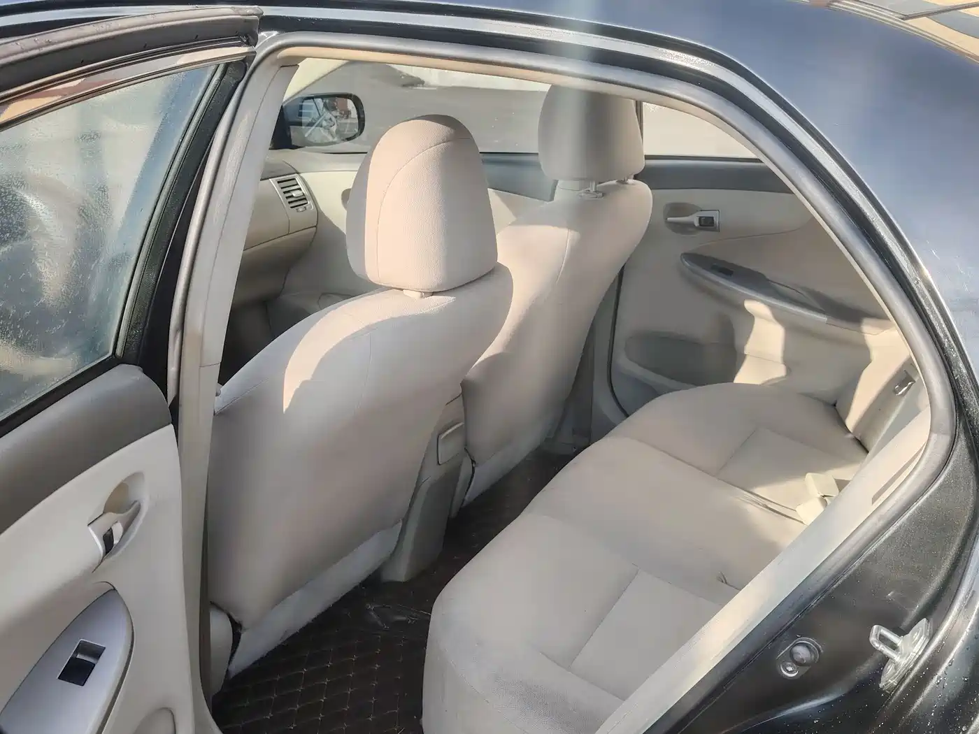 Toyota Corolla 2008 1.8L Automatic GL-i Sunroof Special Edition фото 8