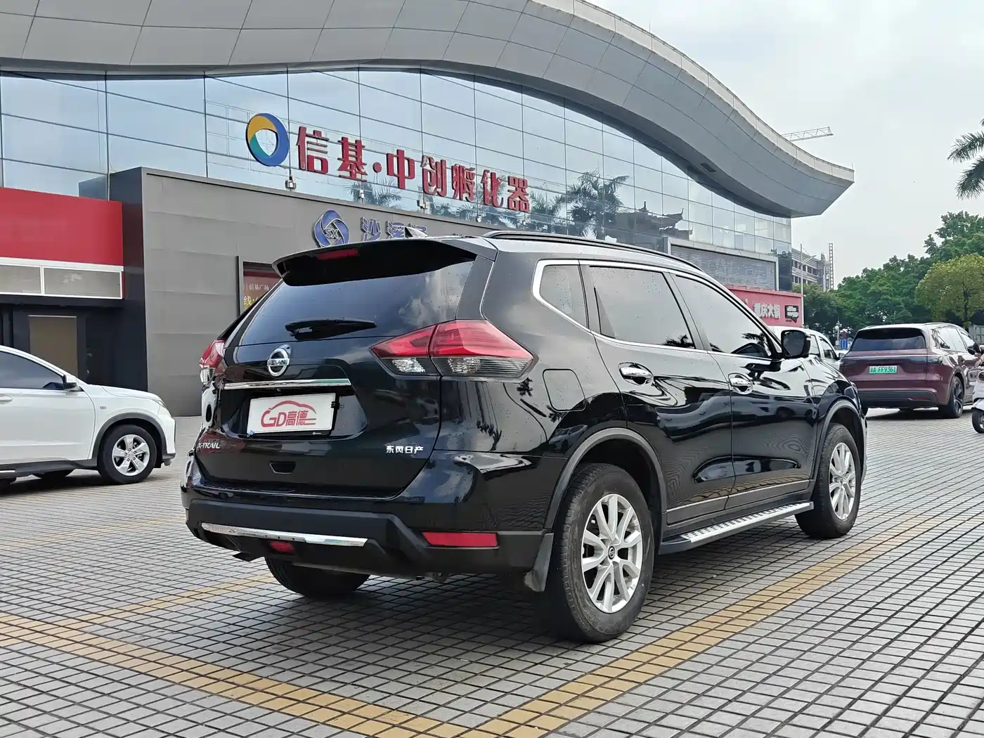 Nissan X-Trail, миниатюра 8