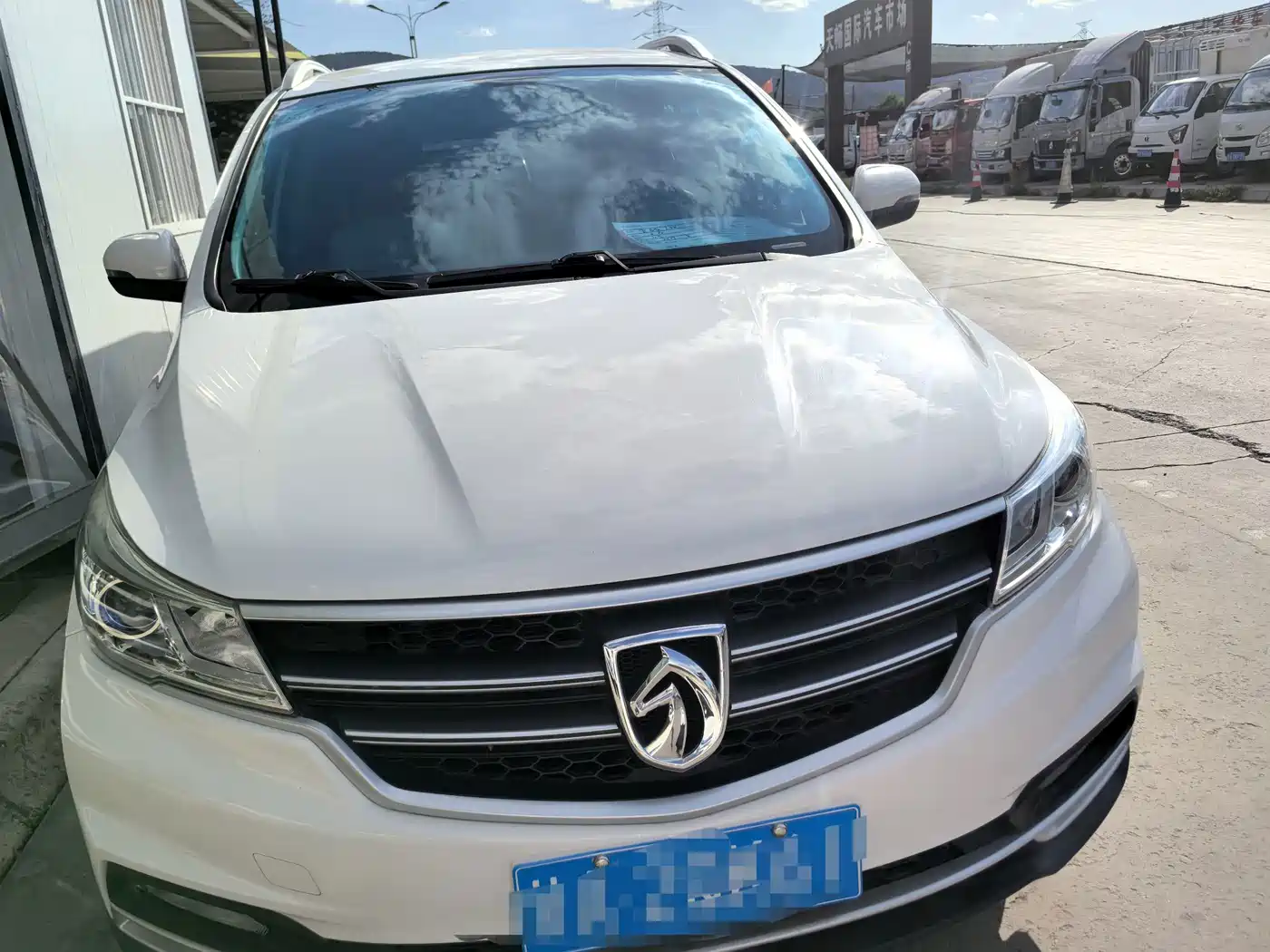 Baojun 730 2019 2019 1.5T CVT Fashion 7-Seater China V