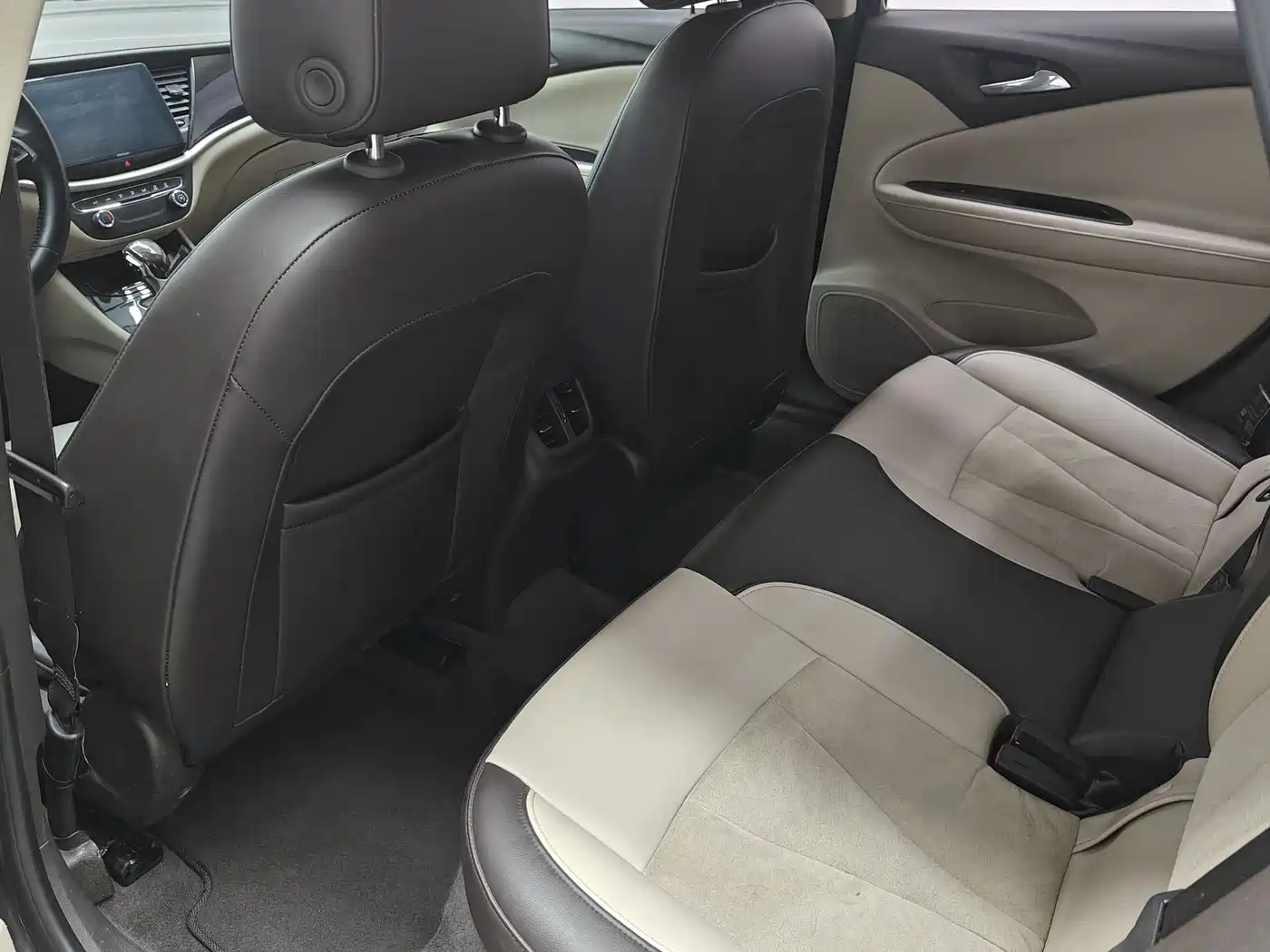 Buick Verano 2017 Sedan 15S Automatic Leading фото 9