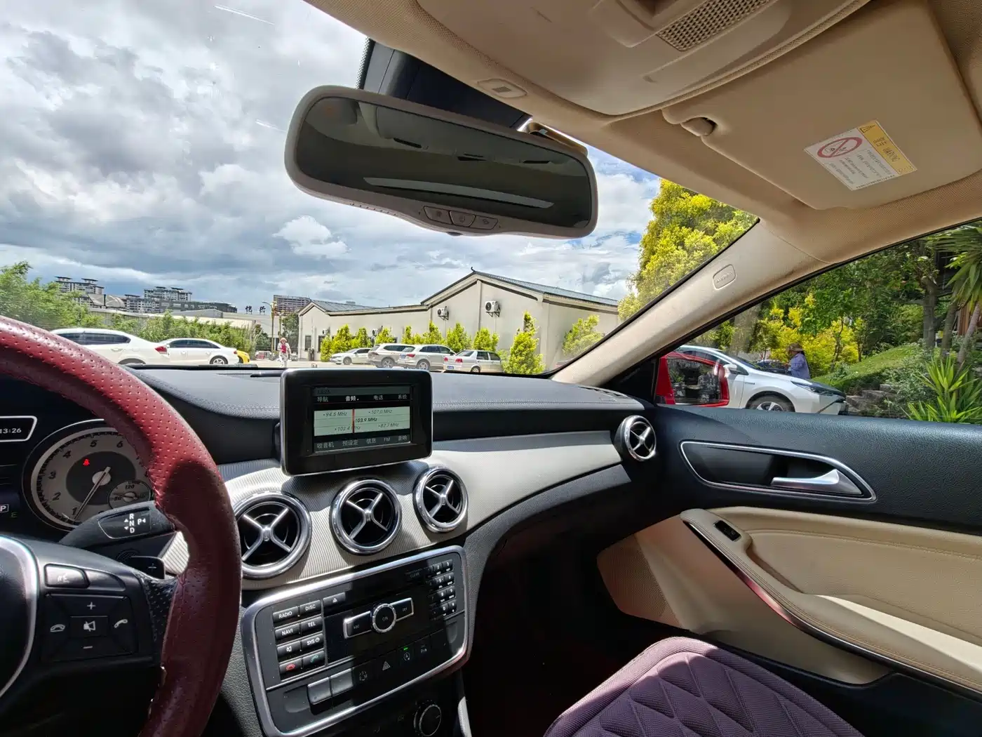 Mercedes-Benz GLA 2015 2015 GLA 200 Fashion
