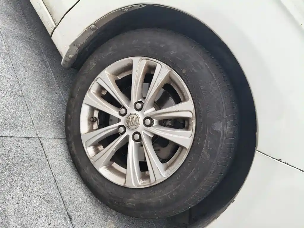 Фото 24 - Buick Excelle