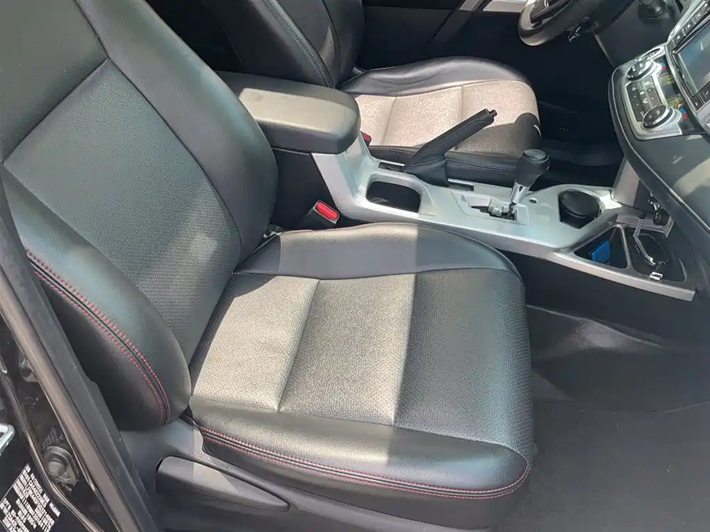 Toyota RAV4 Rongfang 2016 2.0L CVT 2WD Trend (China V) фото 20