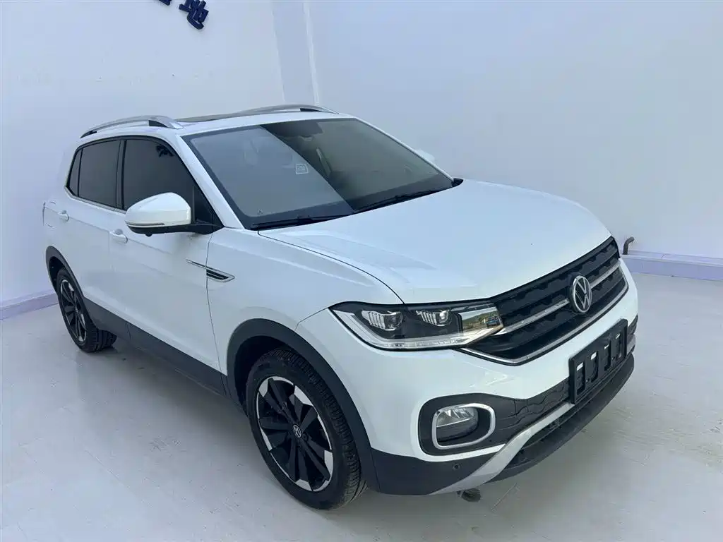 Volkswagen Tanying 2021 1.5L Automatic Smart Connect Edition фото 18