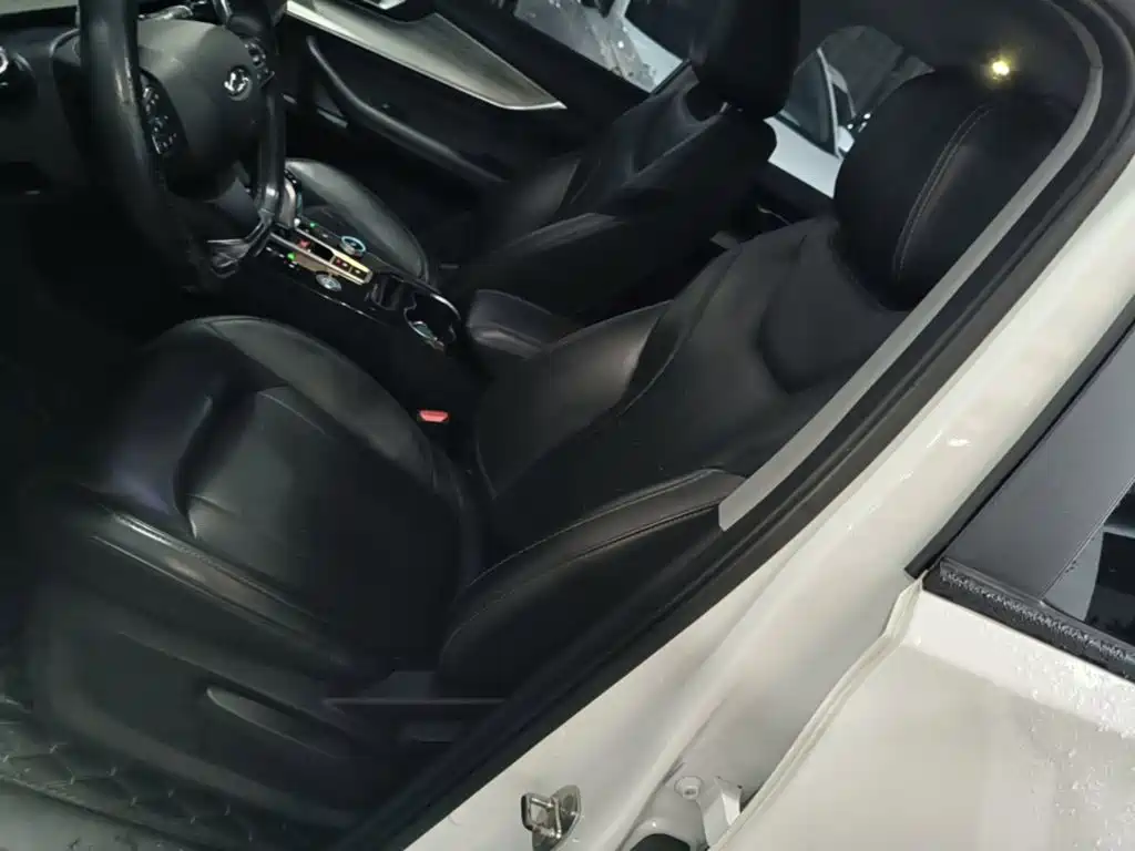 Chery Tiggo 8 PLUS Kunpeng e+ 2022 2022 PHEV 1.5T Urban e+