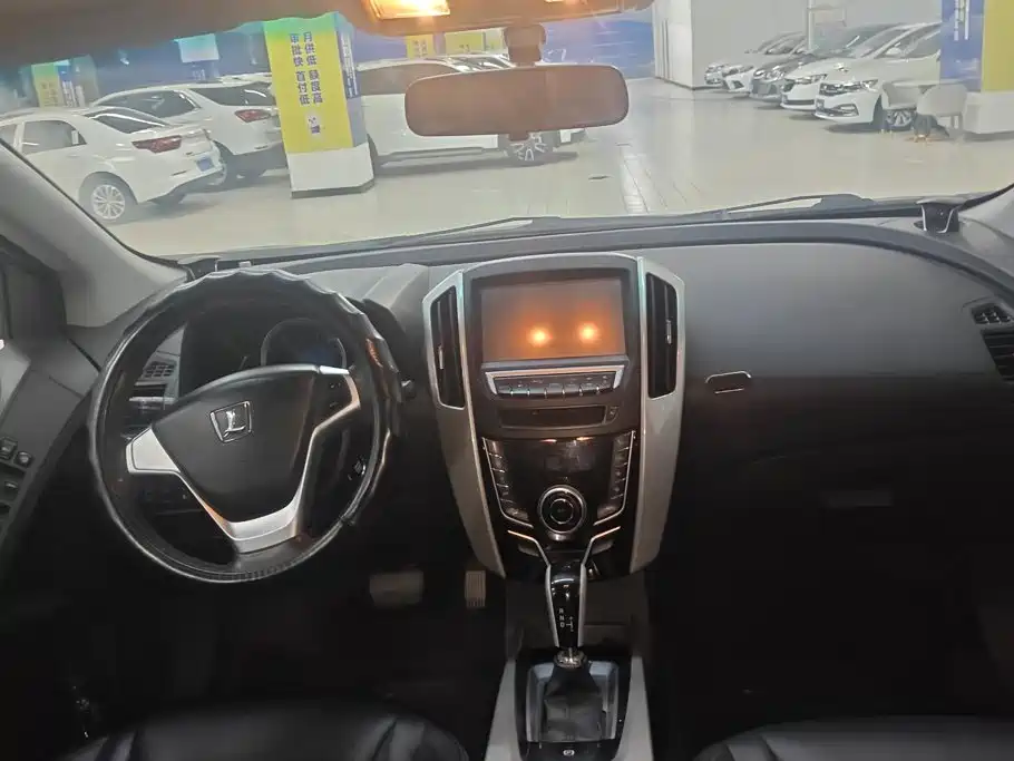Luxgen U6 SUV 2017 2017 1.8T Tech Value Package
