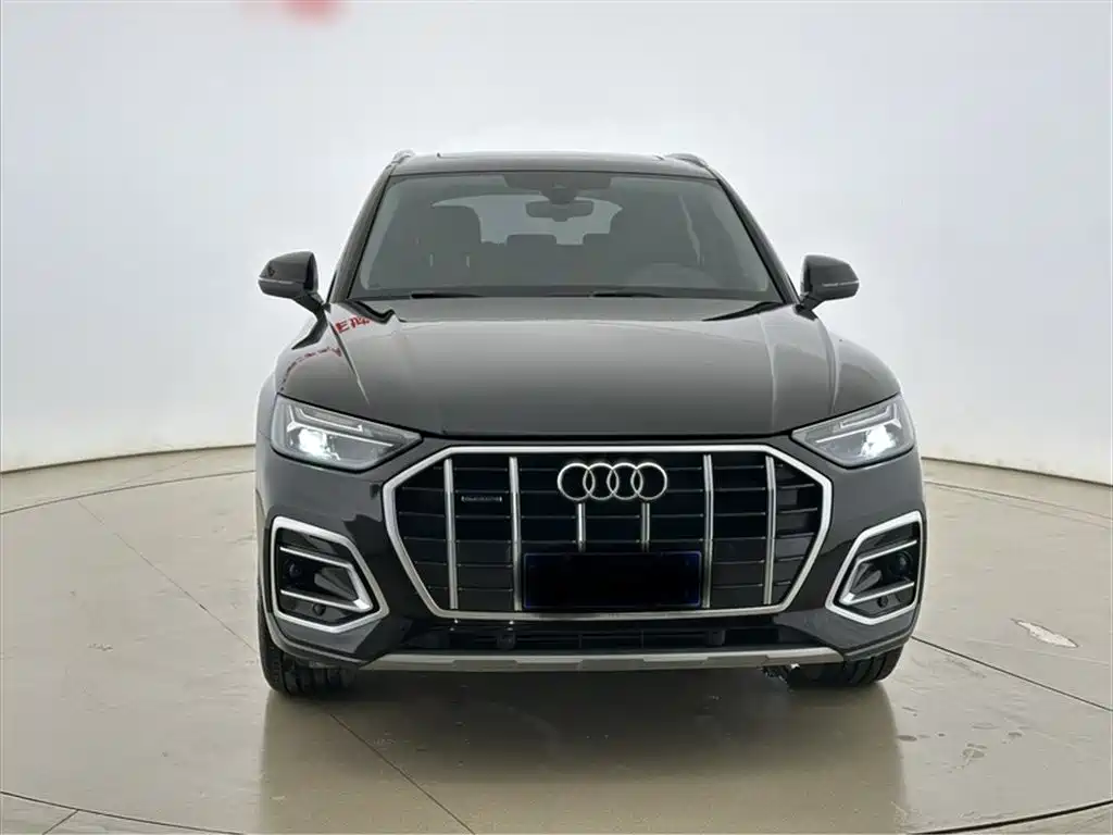 Audi Q5L 2024 Model 40 TFSI Luxury Elegance фото 20