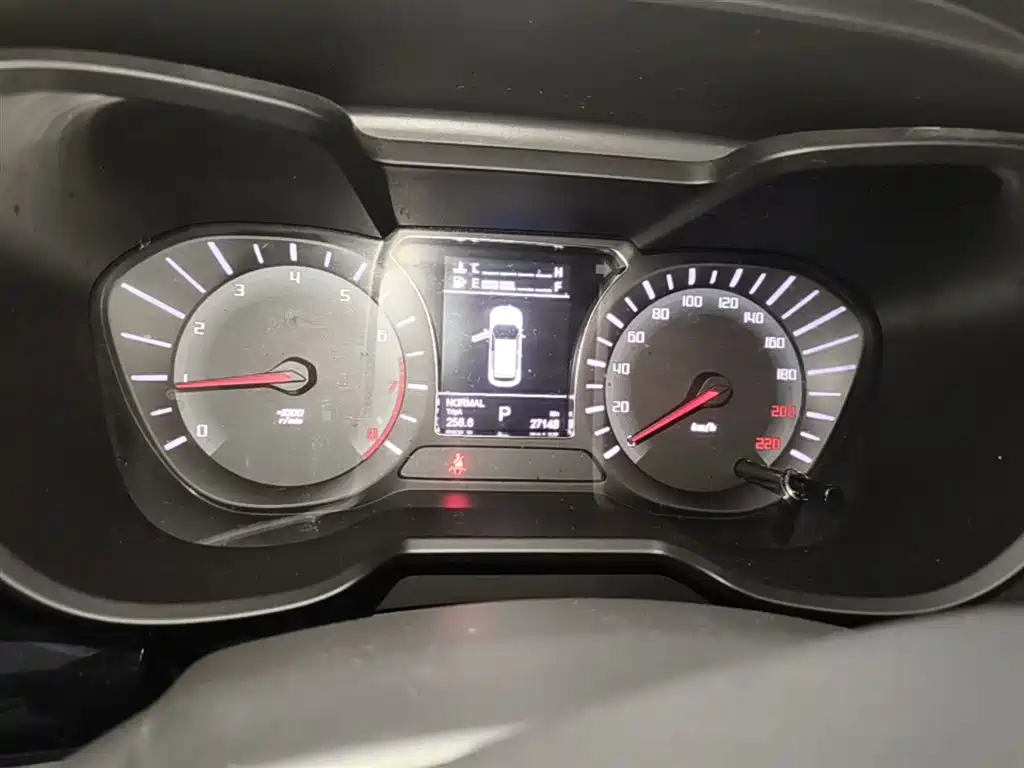 GAC Trumpchi Trumpchi GS4 2017 235T Automatic 2WD Elite фото 12