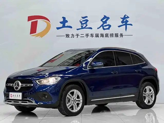 Mercedes-Benz GLA GLA 180