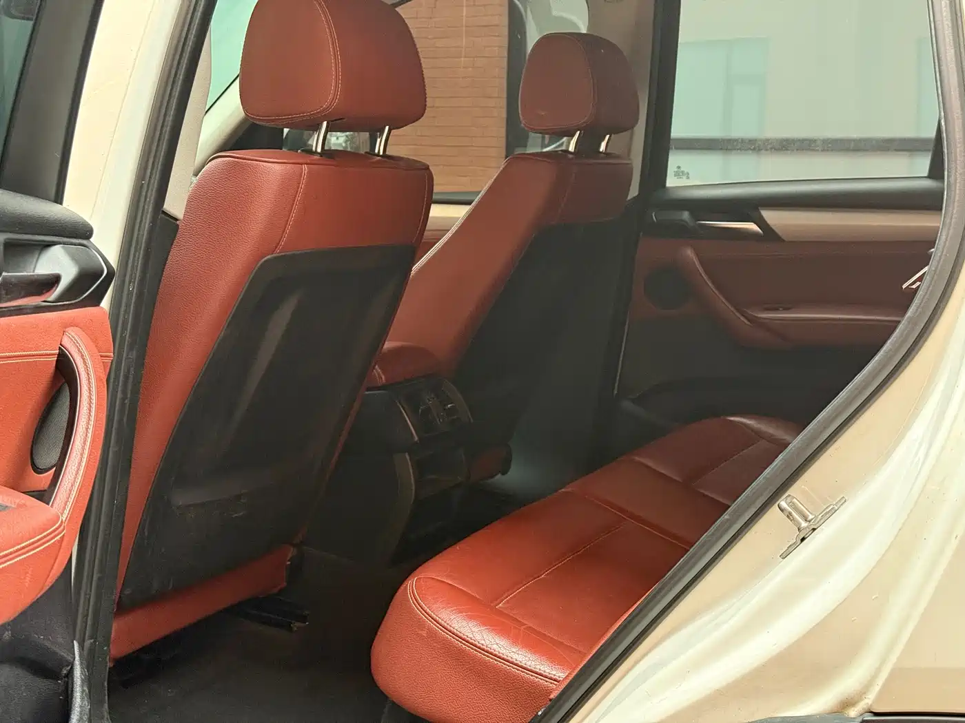 BMW X3 (Import) 2012 xDrive28i Leading Edition фото 8