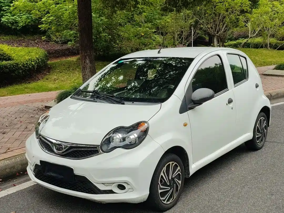 BYD F0 2018 2015 1.0L AMT Xuan Cool Edition