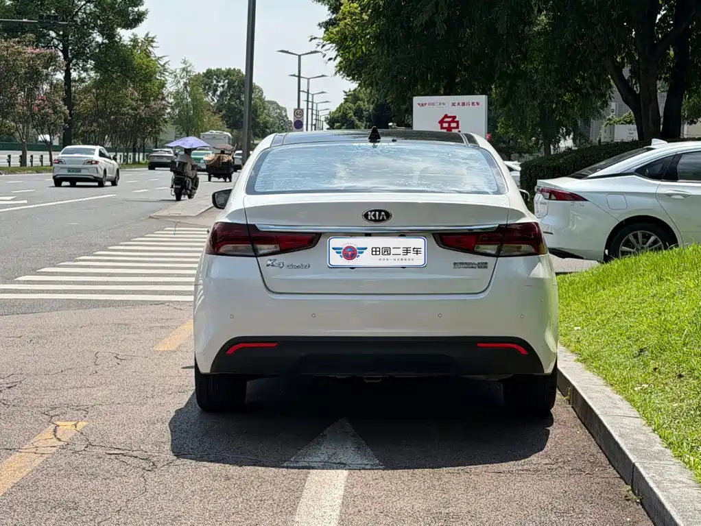 Kia Kaishen 2018 2017 1.8L Automatic GLS