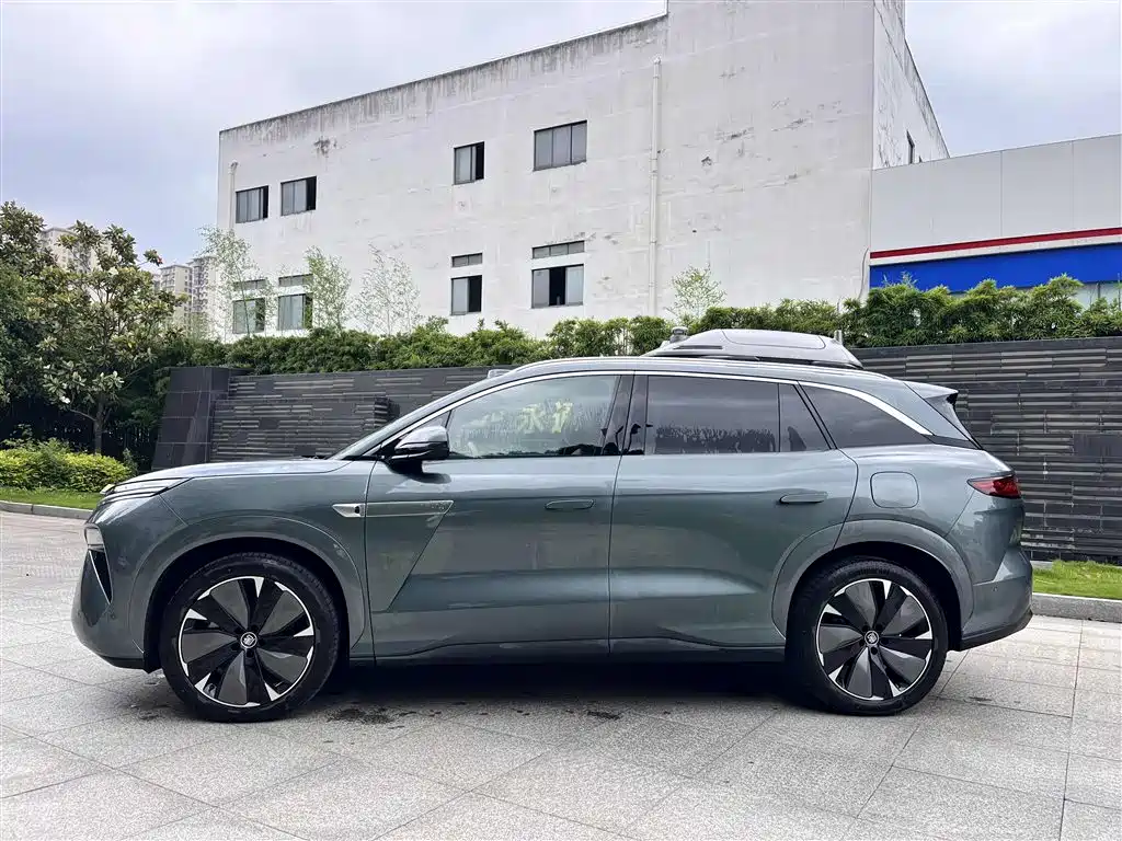 BYD Tang L 2025 DM 175KM Drone Player Edition фото 12