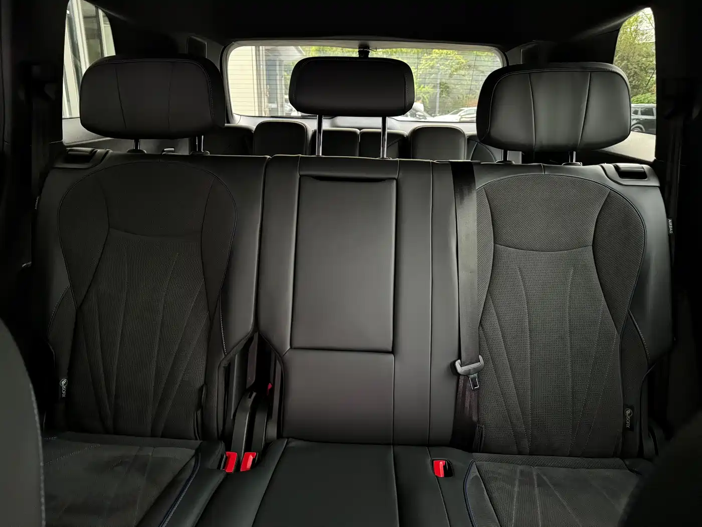 Volkswagen Teramont 2025 Teramont Pro 450TSI 4WD Summit Edition фото 14