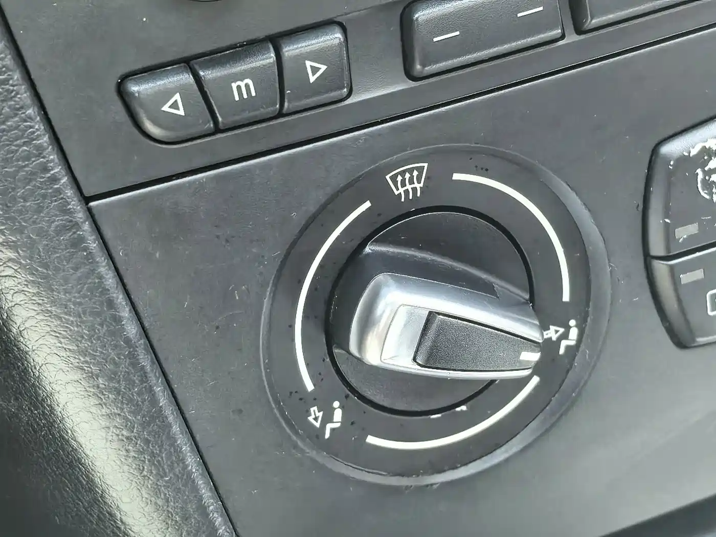 Фото 36 - BMW X1