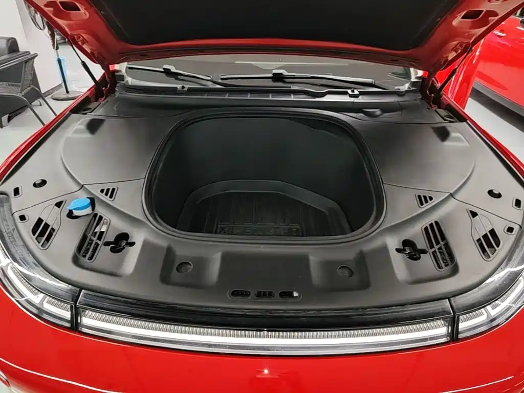 Photo 20 - XPeng P7