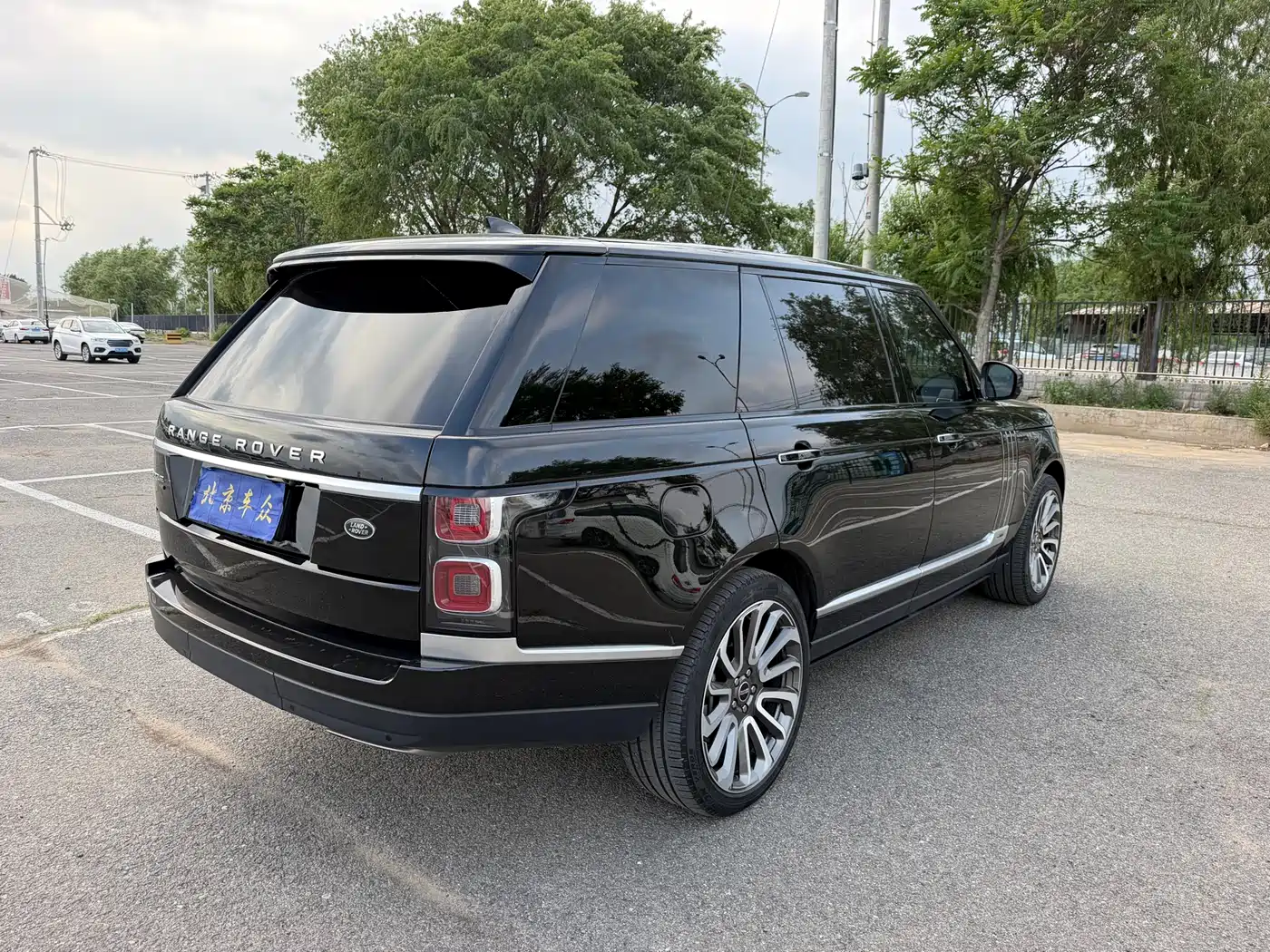LAND ROVER RANGE ROVER