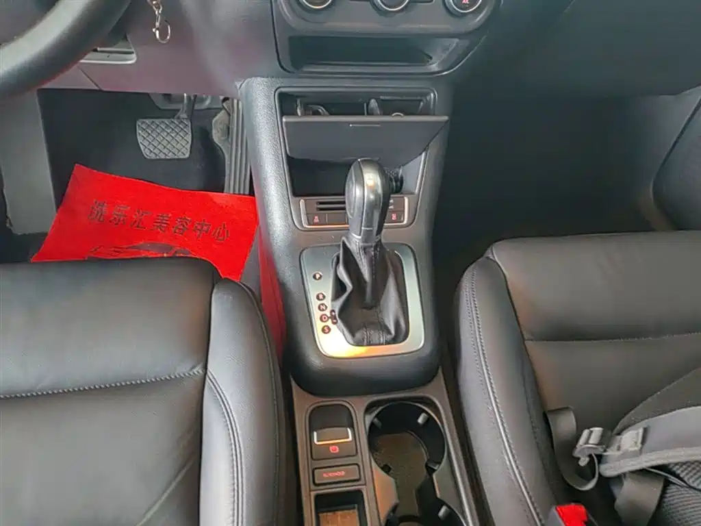 Volkswagen Tiguan 2015 1.8TSI Automatic 2WD Comfortline фото 14
