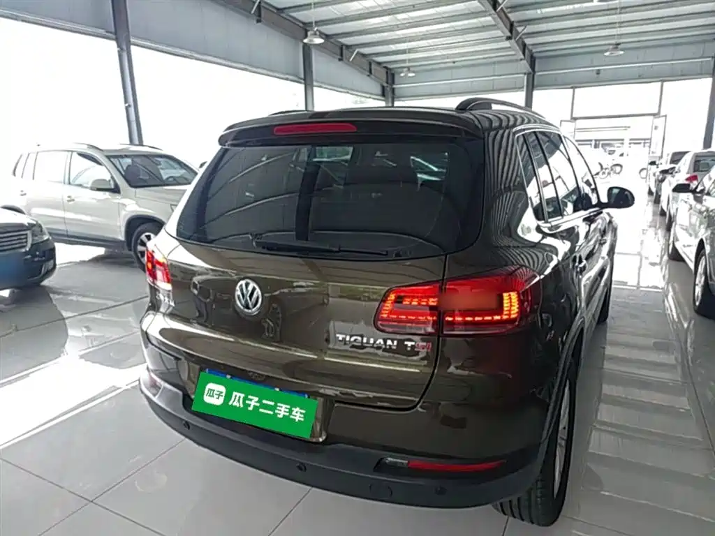 Volkswagen Tiguan 2015 1.8TSI Automatic 2WD Comfortline фото 7