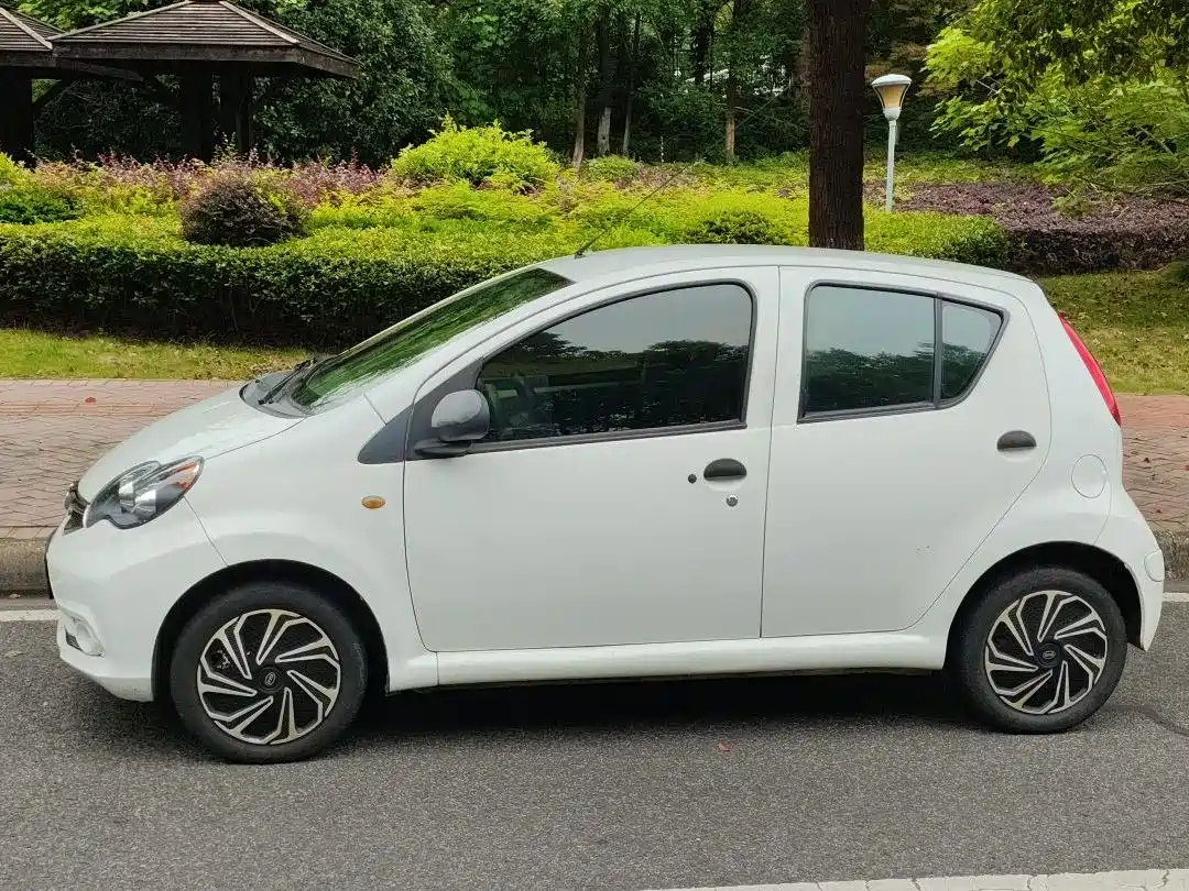 BYD F0 2018 2015 1.0L AMT Xuan Cool Edition