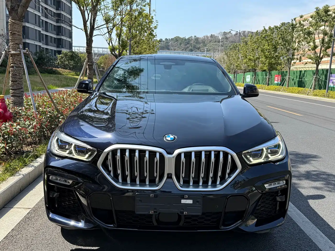BMW X6 2023 2022 Facelift xDrive40i Exclusive M Sport Package