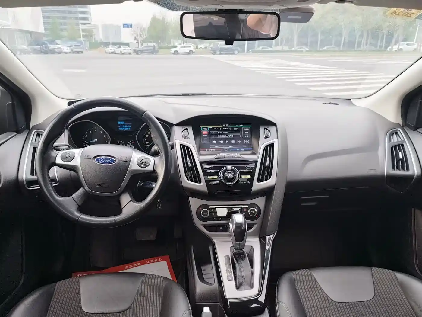 Фото 6 - Ford Focus