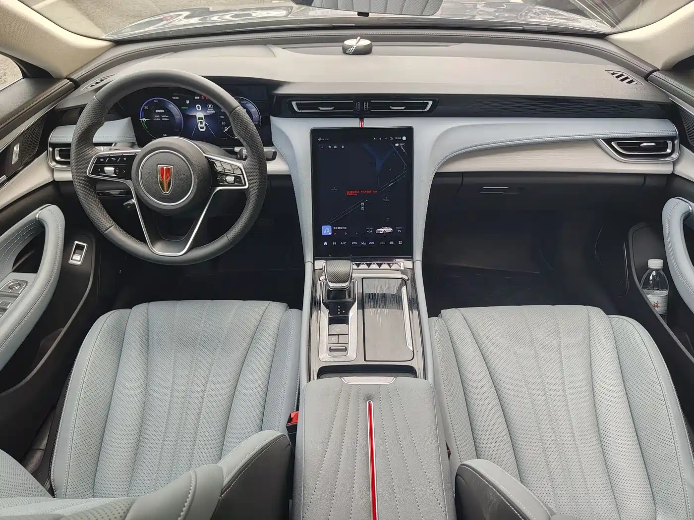 Hongqi H5 PHEV 2025 170 Super Hybrid Edition фото 18