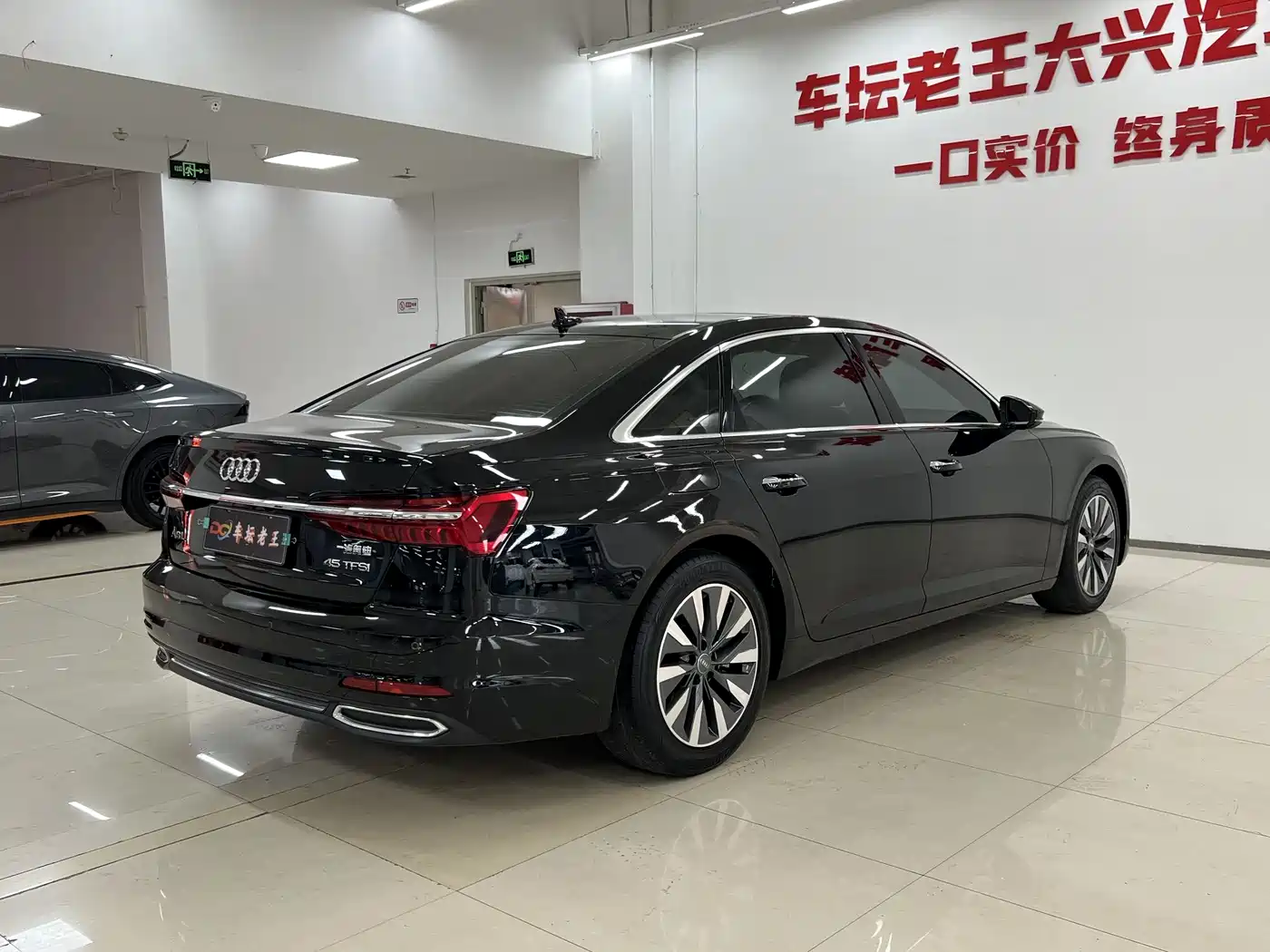 Audi A6L 2021 45 TFSI Exclusive Elegance фото 7