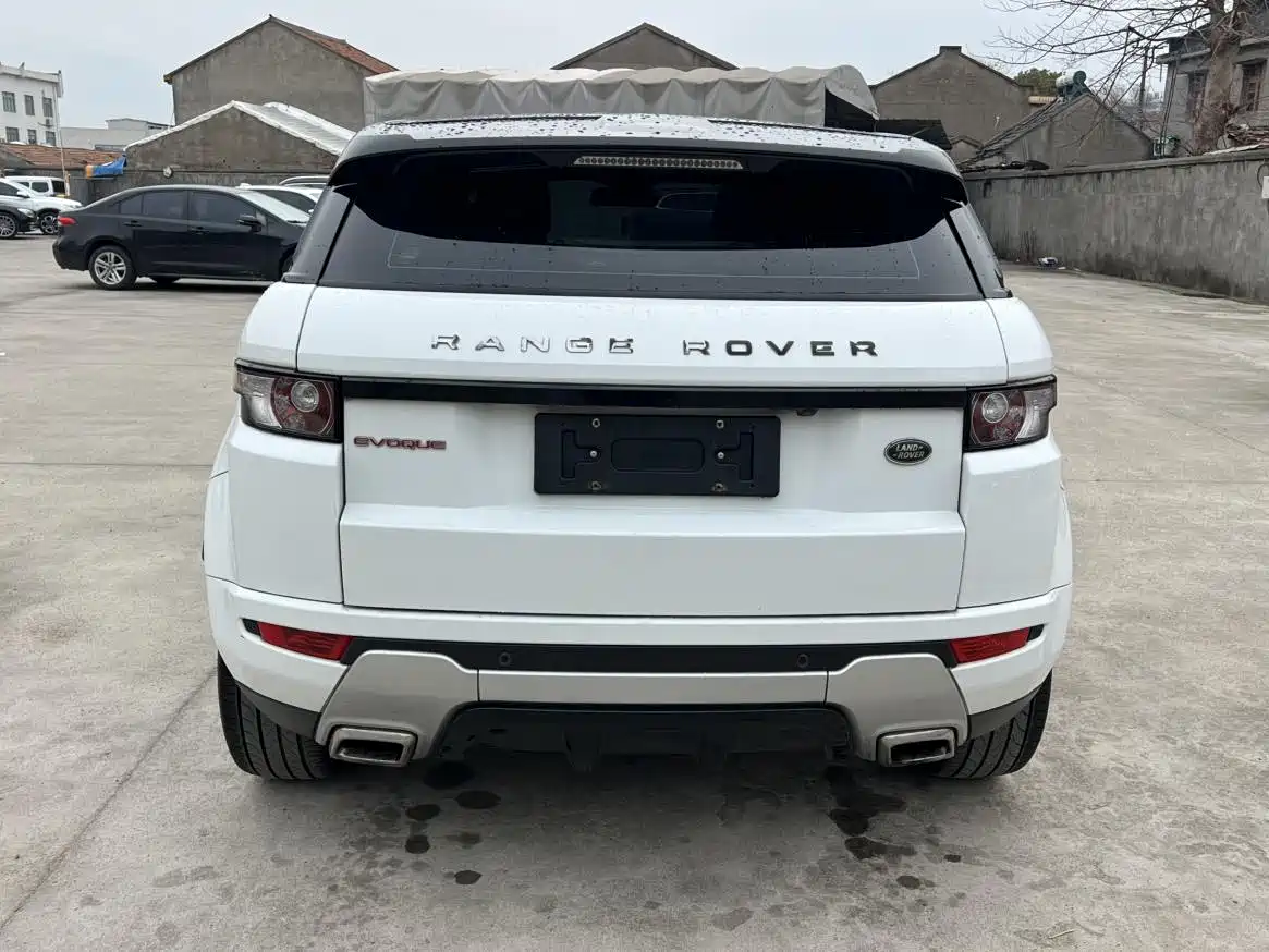 Land Rover Range Rover Evoque (Import) 2014 2.0T 5-door Brilliance Sport фото 14