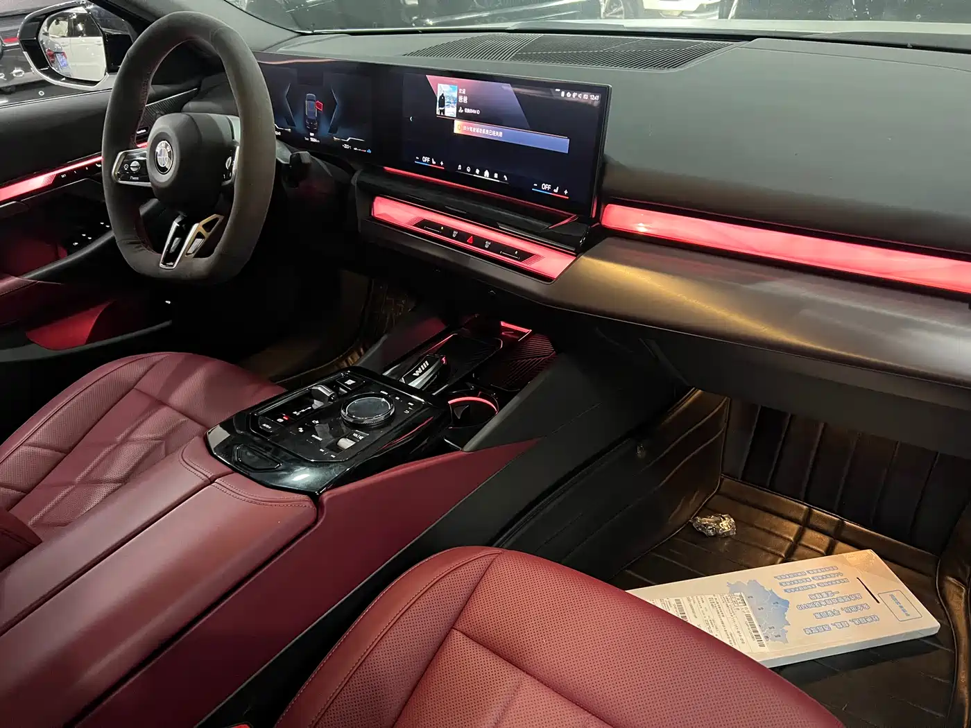 BMW 5 Series 2024 530Li Leading M Sport Package фото 13