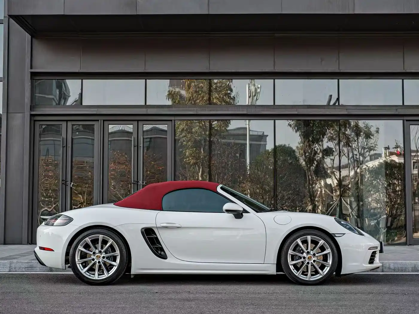 Porsche 718 2020 Boxster 2.0T фото 11