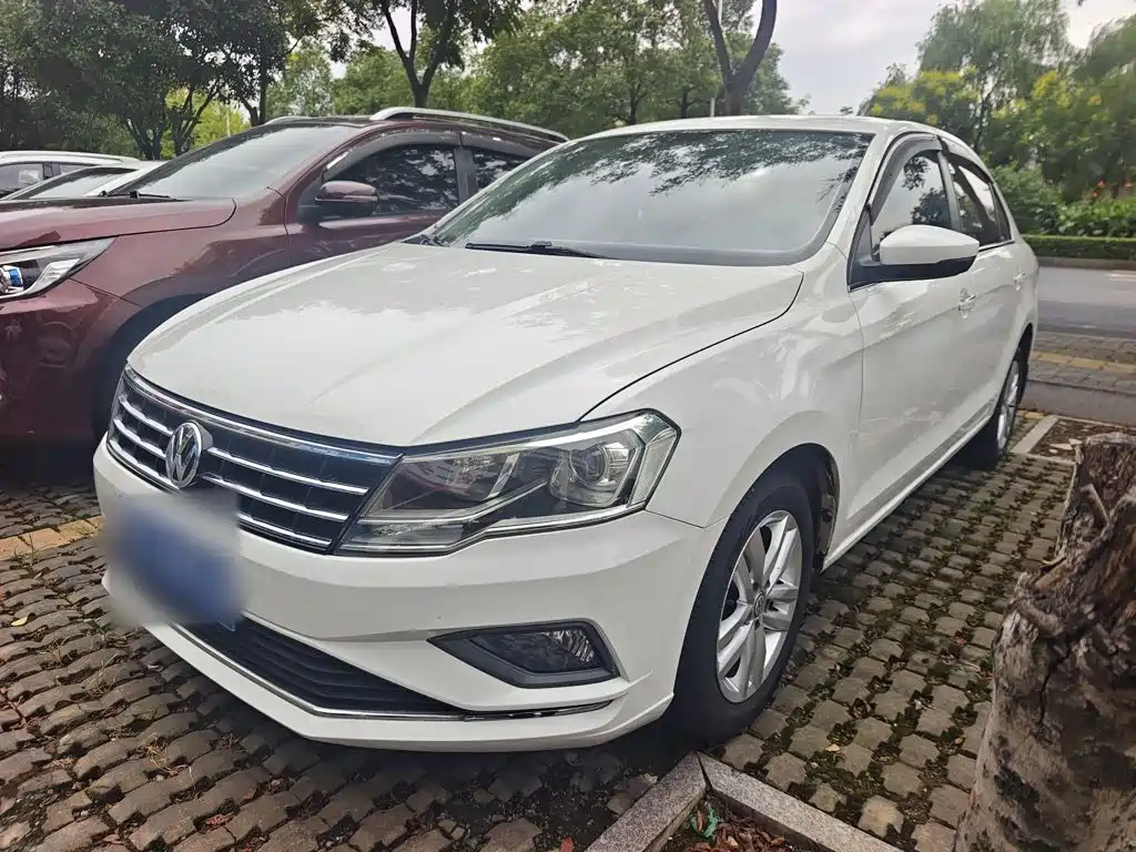 Фото 2 - Volkswagen Jetta