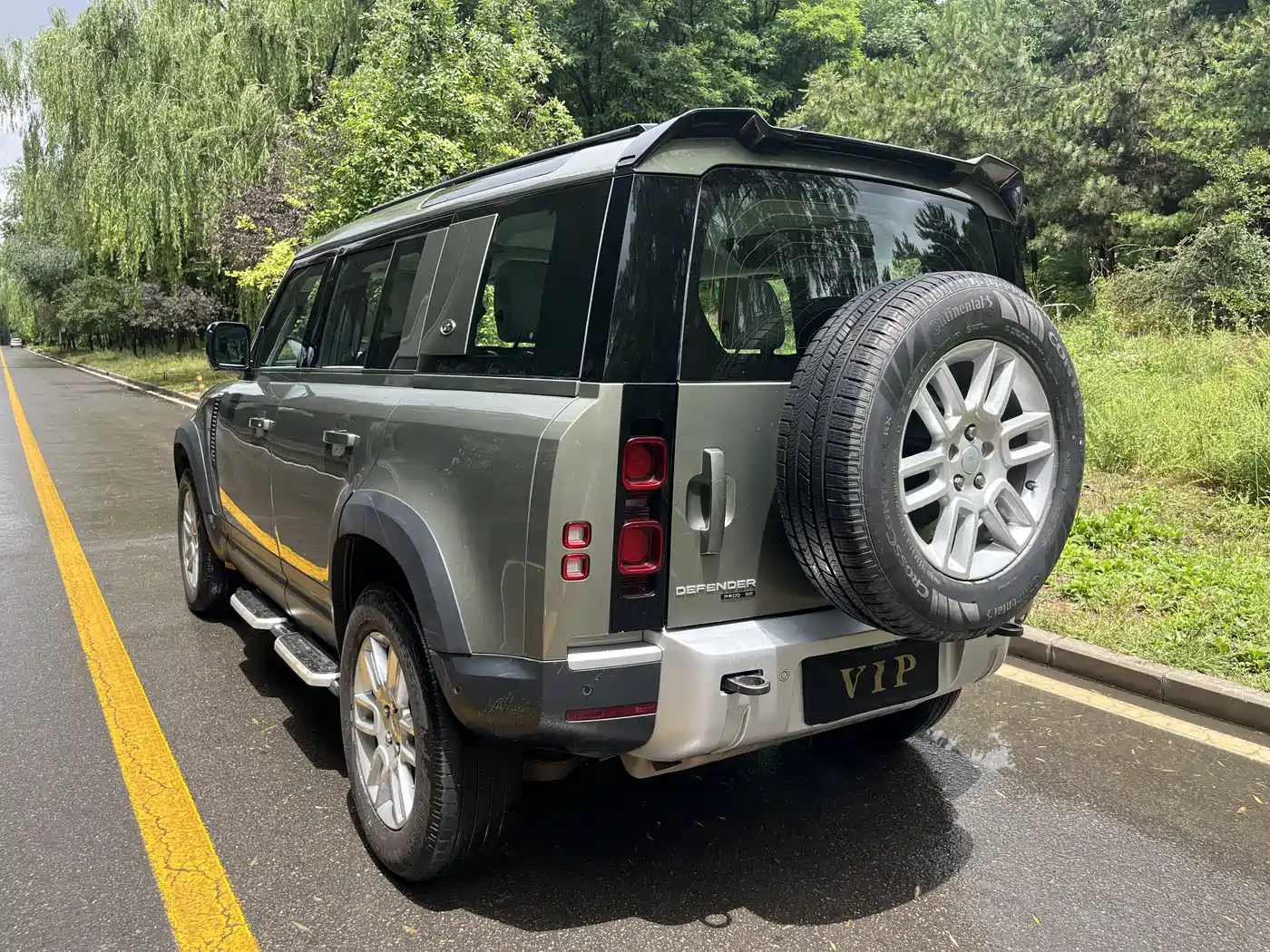 Land Rover Defender 2020 Model 110 P400 SE фото 4