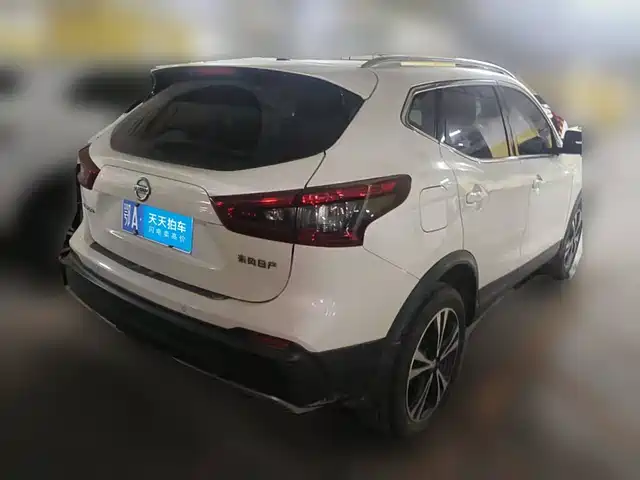 Nissan Qashqai 2022 2.0L CVT XV Prem Luxury Edition — фото 2