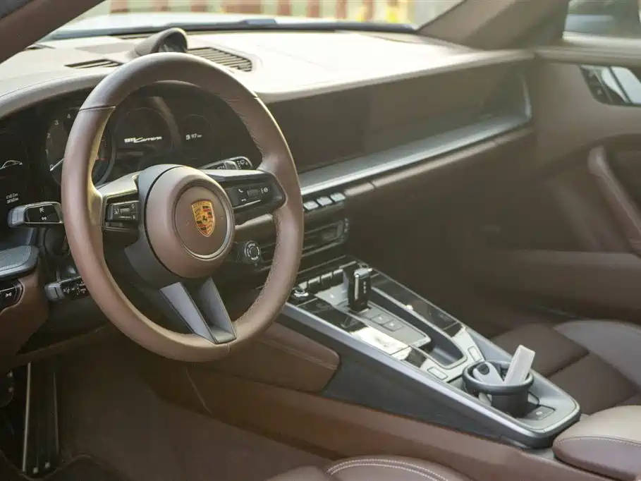 Porsche 911 2020 Carrera 3.0T фото 9