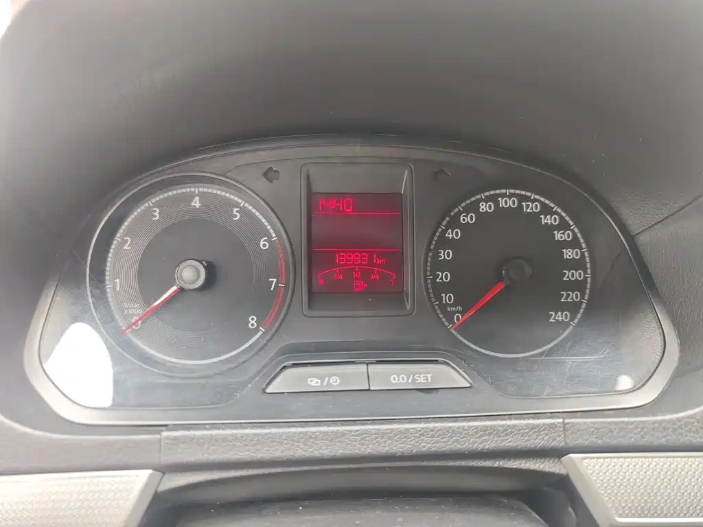 Фото 3 - Volkswagen Jetta