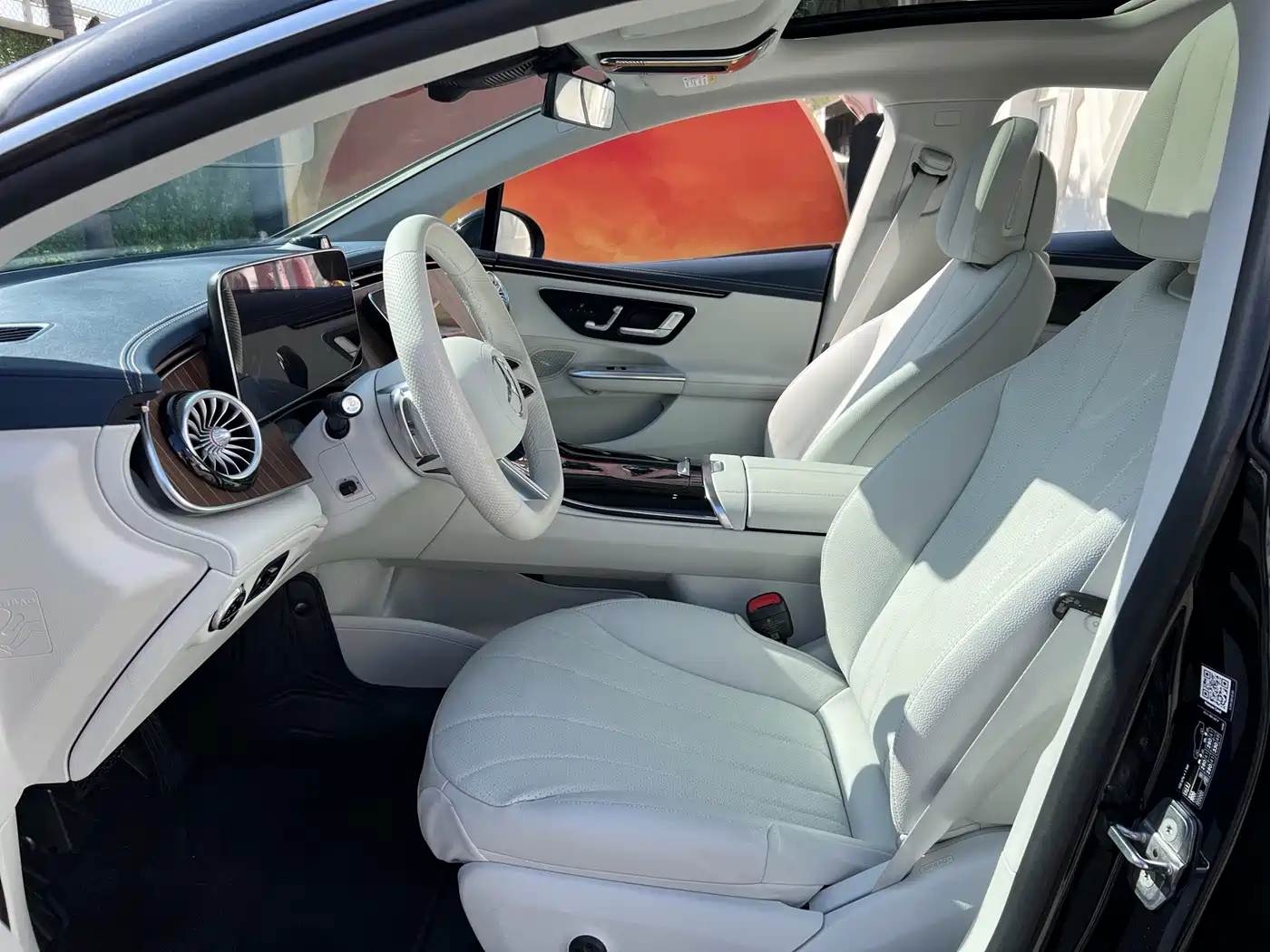 Mercedes-Benz EQE 2022 350 Pioneer Edition фото 10