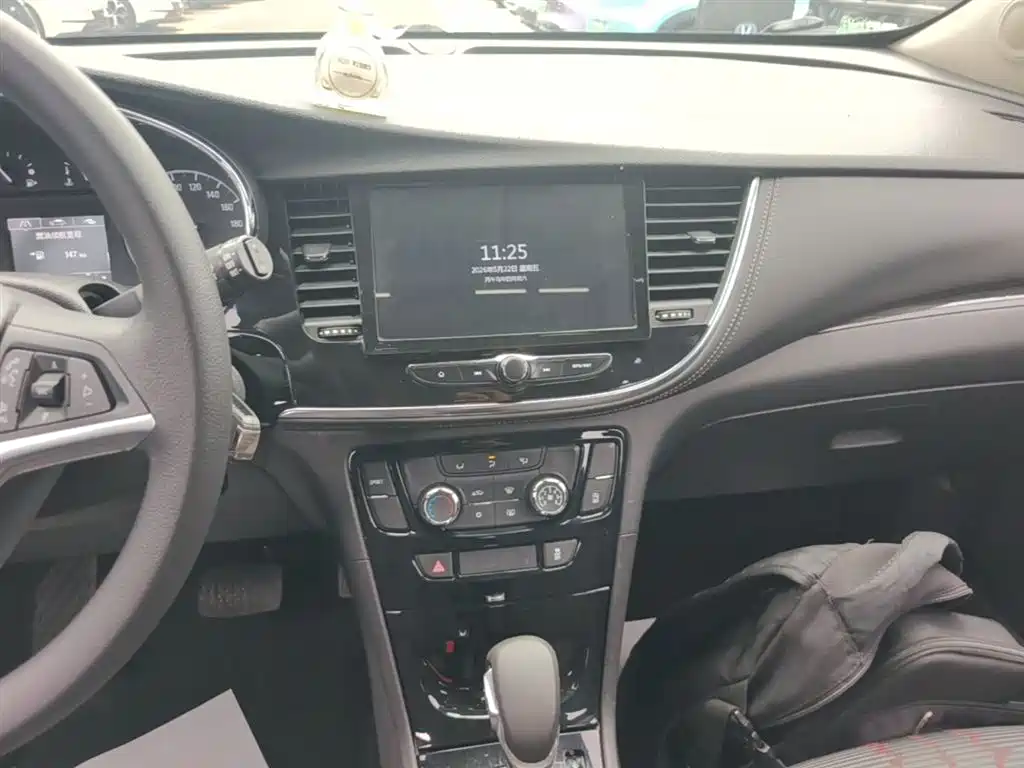 Buick Encore 2017 18T Automatic 2WD Urban Leading фото 13