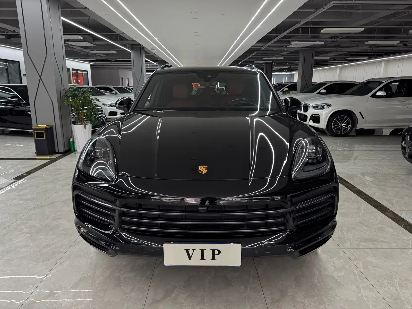 Фото 2 - Porsche Cayenne